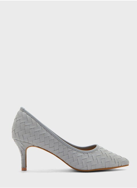 Weaved Pointed Pump