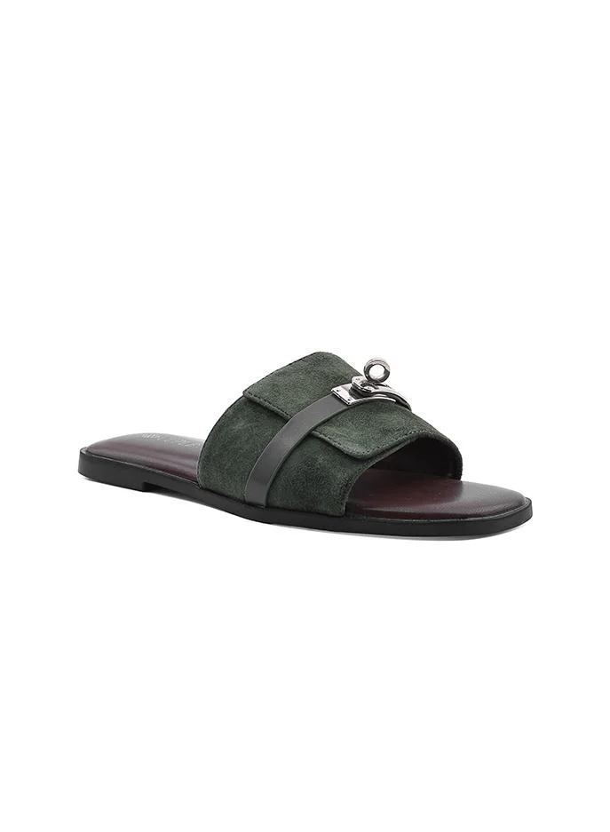 كابلي Flat Sandal – Deep Neutral Comfort