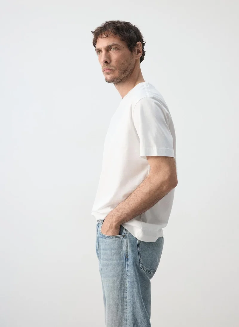 Mango Man 01-BLANCO Regular Fit T-Shirt 190Gsm for Men | Best Price UAE
