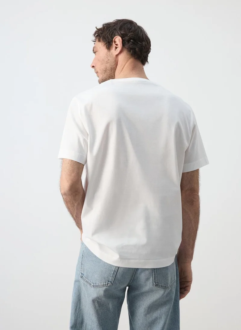 Mango Man 01-BLANCO Regular Fit T-Shirt 190Gsm for Men | Best Price UAE