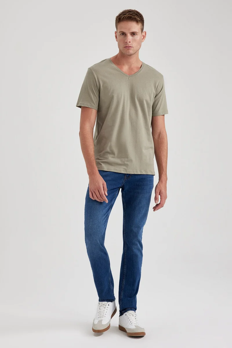 Defacto Slim Fit V-Neck Cotton Short Sleeve T-Shirt