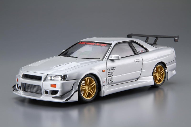 Aoshima Nissan C-West BNR34 Skyline GT-R â€™02 1:24 Scale Model Kit - Image 1
