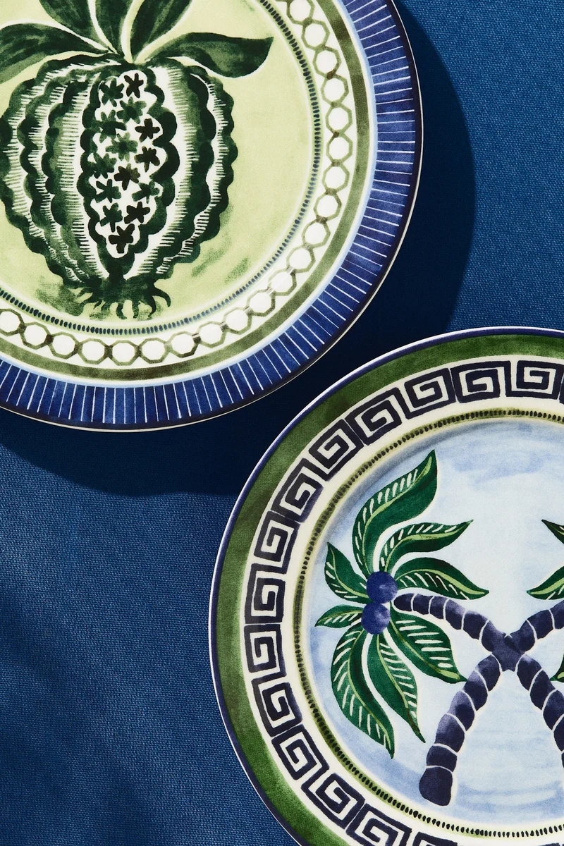 H&M Porcelain mid plate