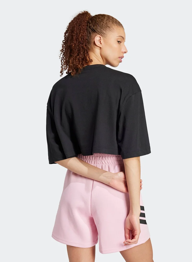 اديداس تيشيرت بشعار أيقونات المستقبل بثلاثة خطوط