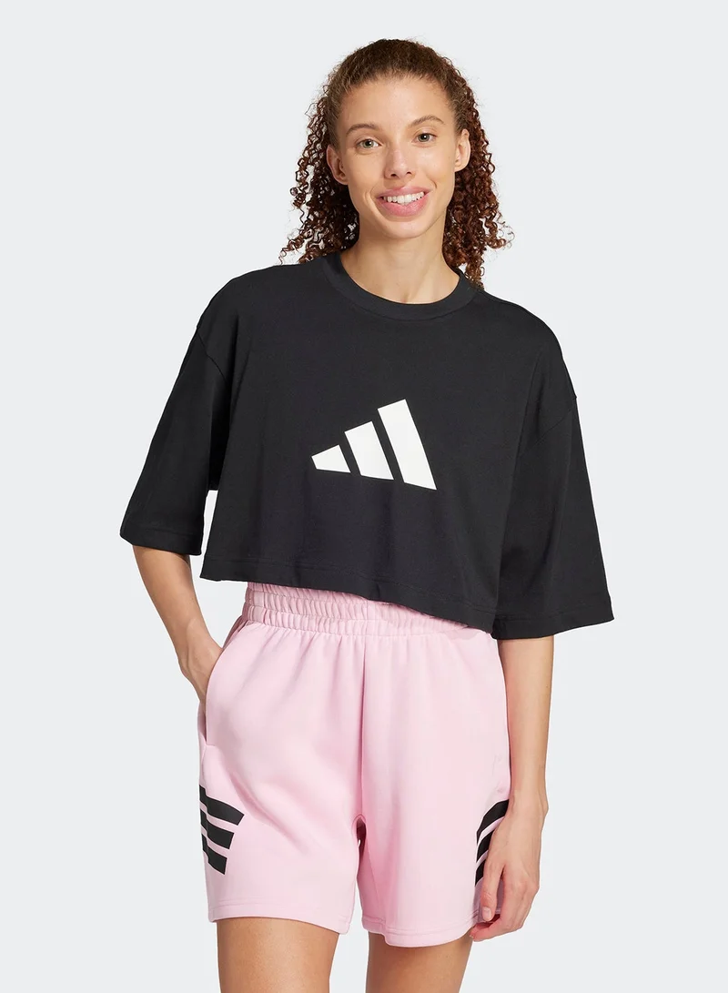 اديداس تيشيرت بشعار أيقونات المستقبل بثلاثة خطوط