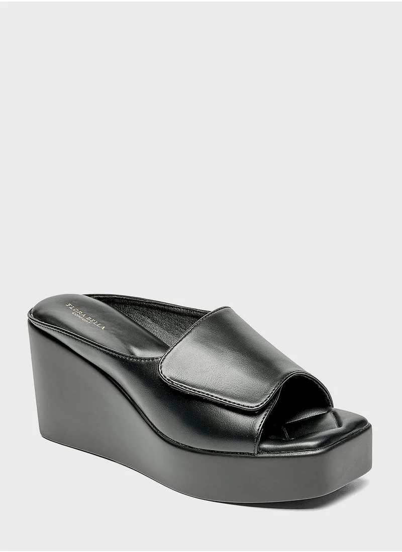 shoexpress One Strap Wedge Sandals
