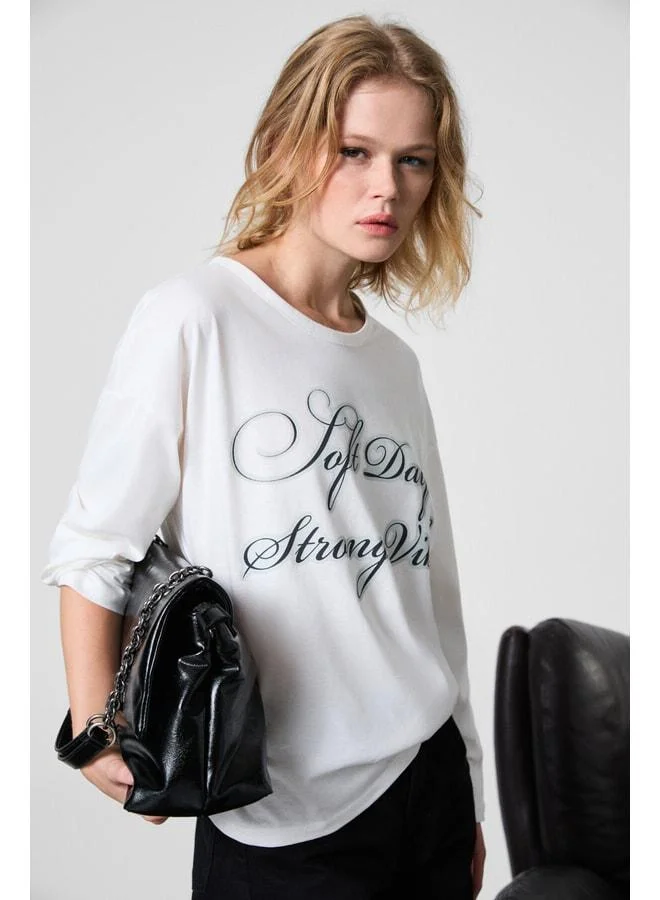 GRIMELANGE DAZULU Women's Soft Fabric Printed Long Sleeve White T-Shirt.