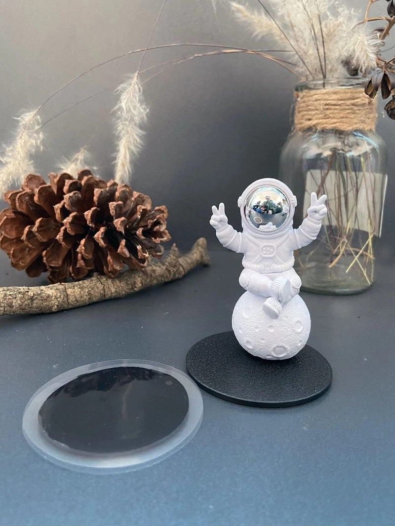 HEAVY DRIVER® Astronaut Figure Statue Figurine Sculpture Home Office Decoration Silver C - Image 3