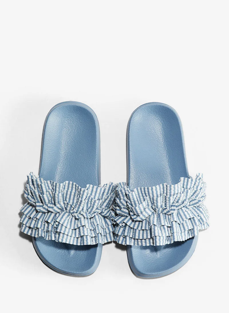 H&M Pool shoes