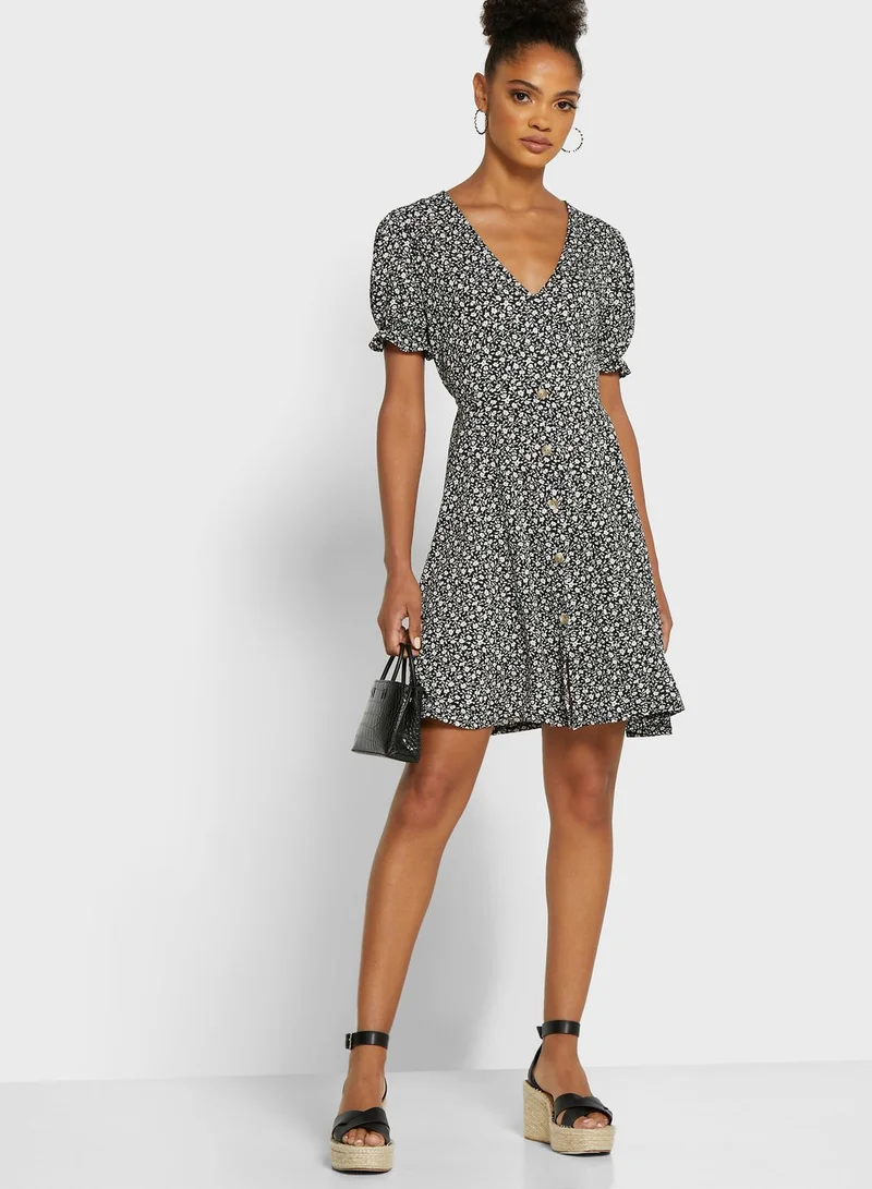 NEW LOOK Puff Sleeve Dress