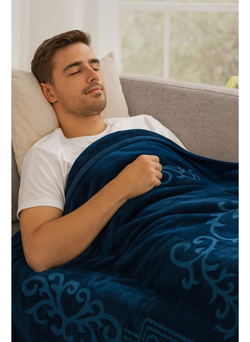 Blues Premium Heavyweight Flannel Blanket 5KG – Ultra-Soft Winter Blanket 240×220 cm - Image 5