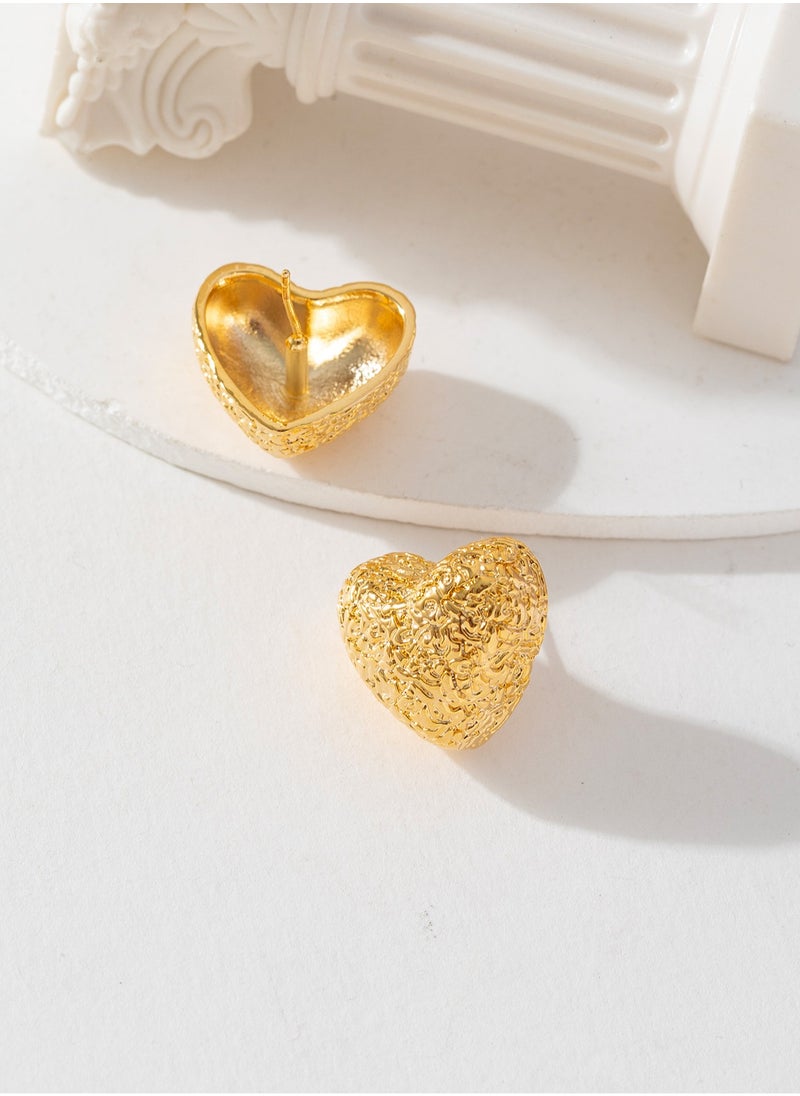 Generic Sparkling Heart Stud Earrings for Women  - Image 2