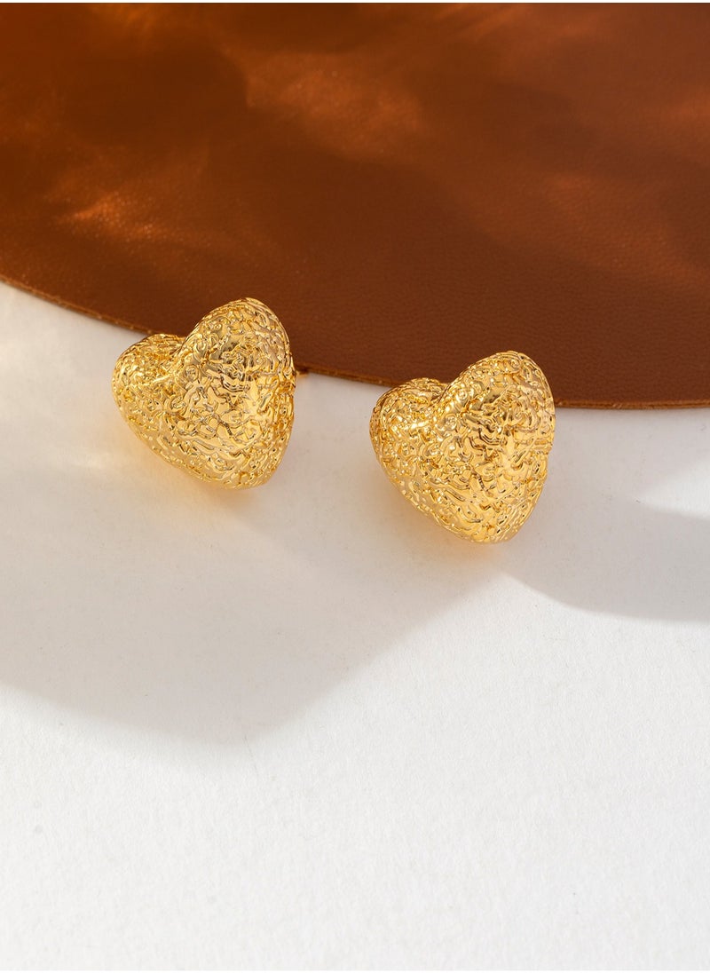 Generic Sparkling Heart Stud Earrings for Women  - Image 4