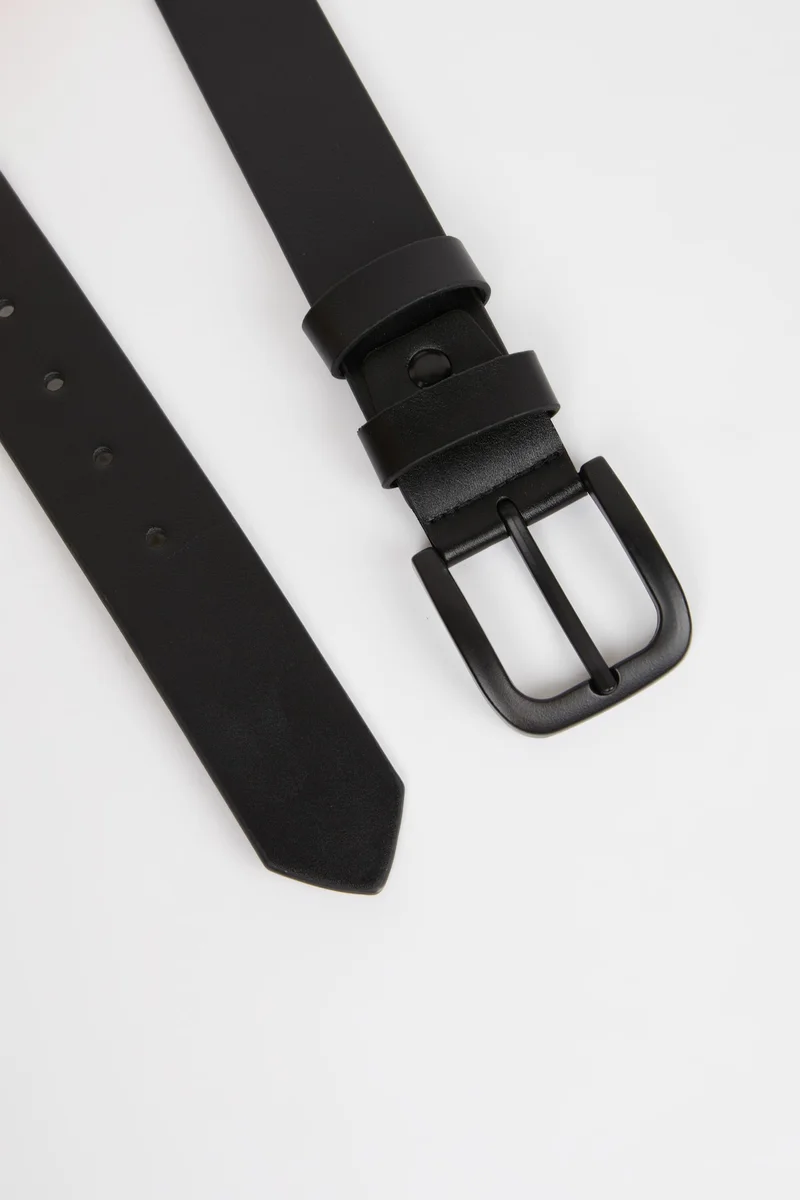 ديفاكتو Man Rectangle Clasp Faux Leather Belt