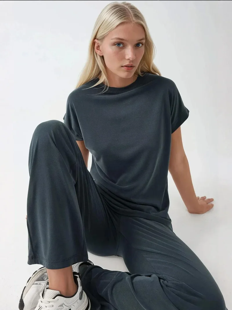 HICCUP Soft Touch Basic T-Shirt Busem Collection