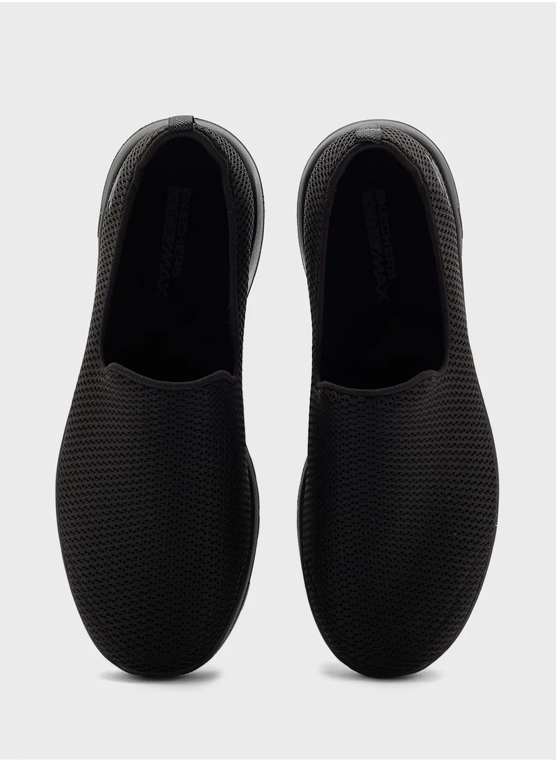 SKECHERS GO WALK JOY