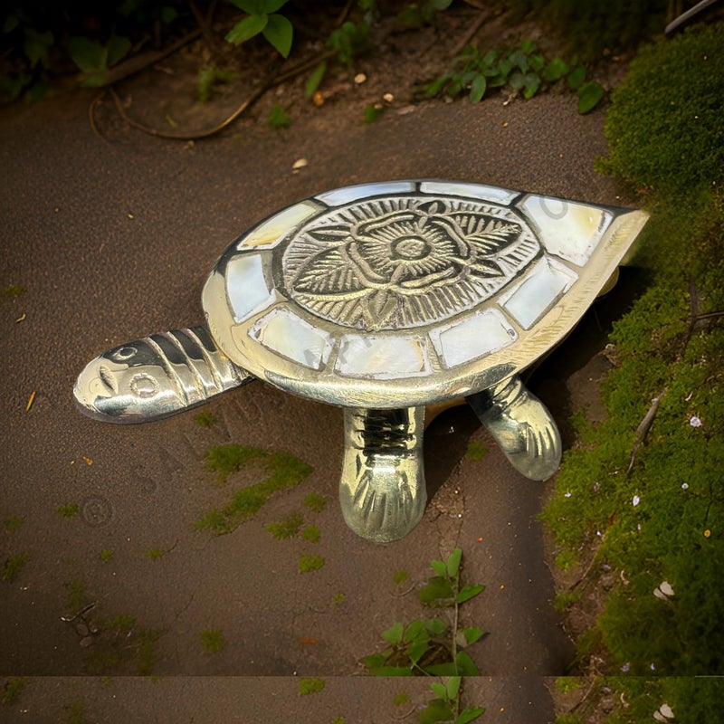 Salvus APP SOLUTIONS Brass Artistic Elegance Marble Design Print Brass Turtle Sculpture for Home Decor Golden_35 Inch - Image 4