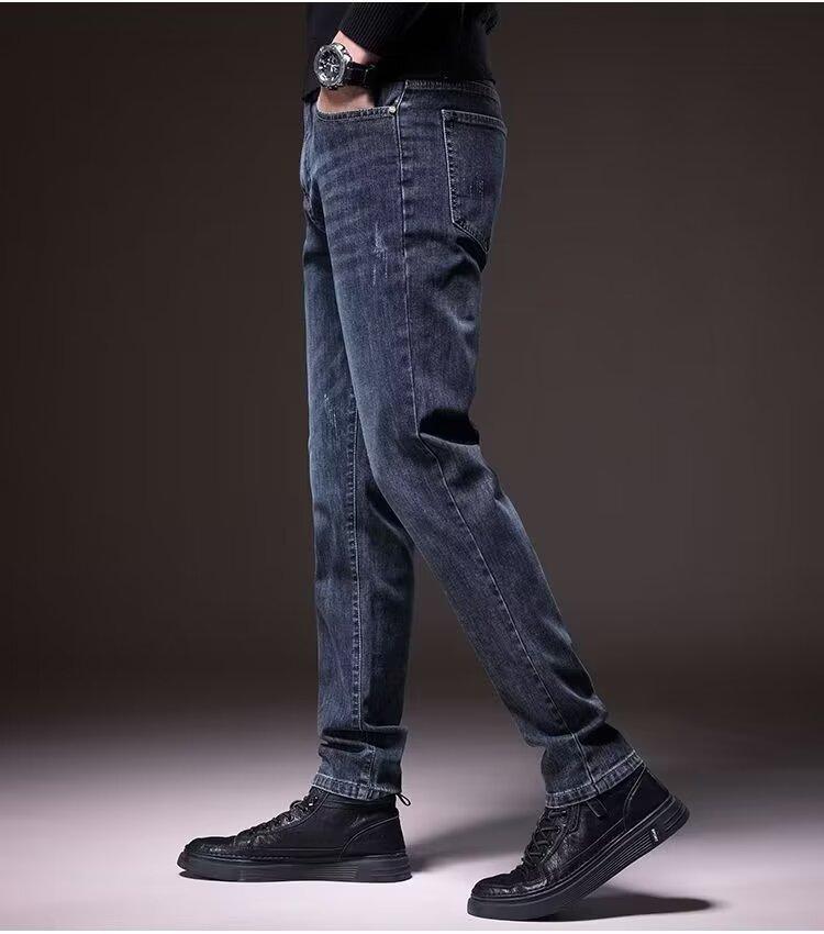 Unisex Classic Denim Jeans Loose Fit Daily Outdoor Wear - Image 5