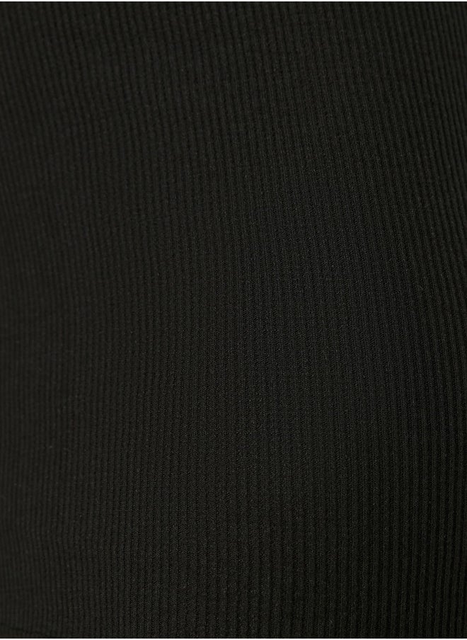 trendyol Black Body-Fitted Crew Neck Mini Ribbed Flexible Knitted Pencil Dress TWOSS22EL2819  - Image 2