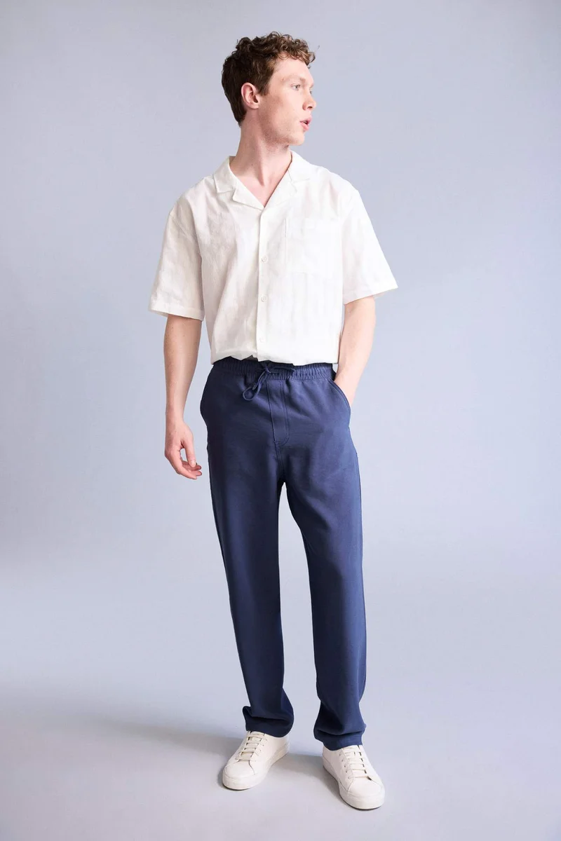 ديفاكتو Regular Fit Apache Neck Short Sleeve Shirt