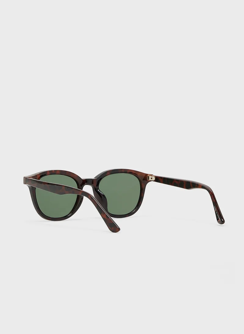 Seventy Five Polarized Lens Wayfarer Sunglasses