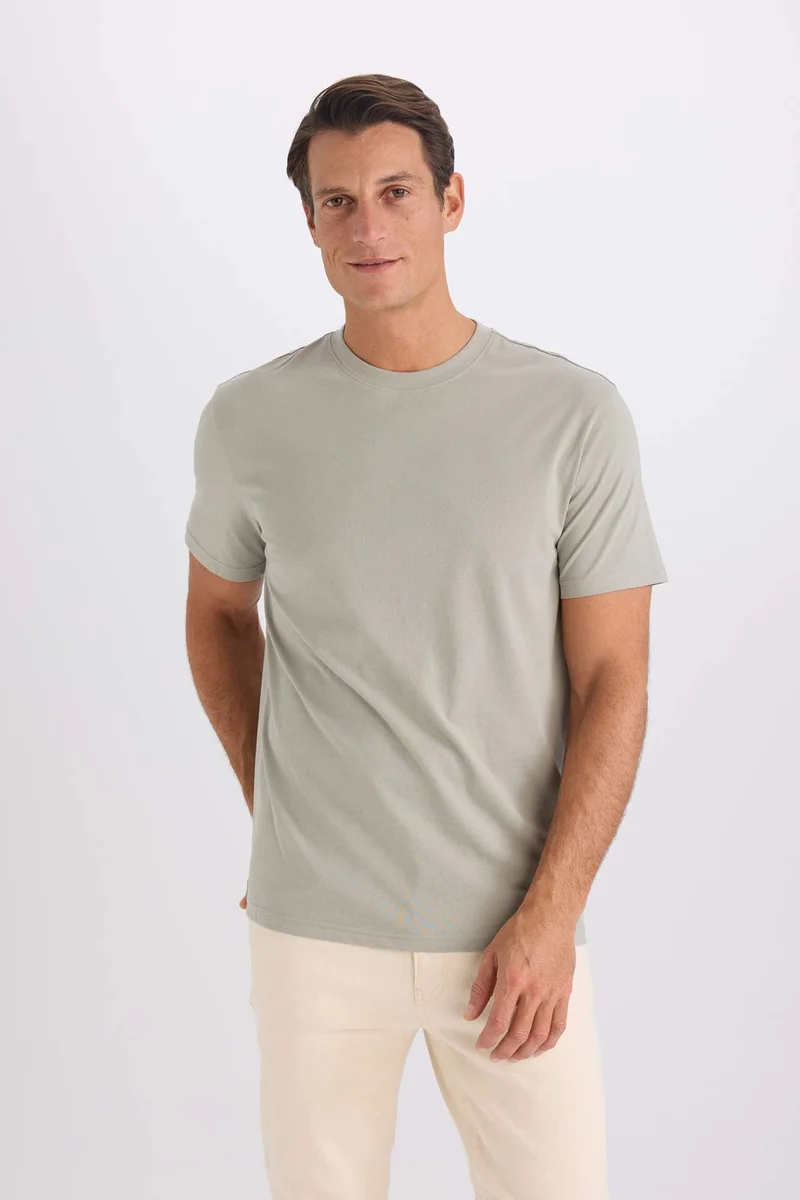 DeFacto New Regular Fit Crew Neck Basic Short Sleeve T-Shirt