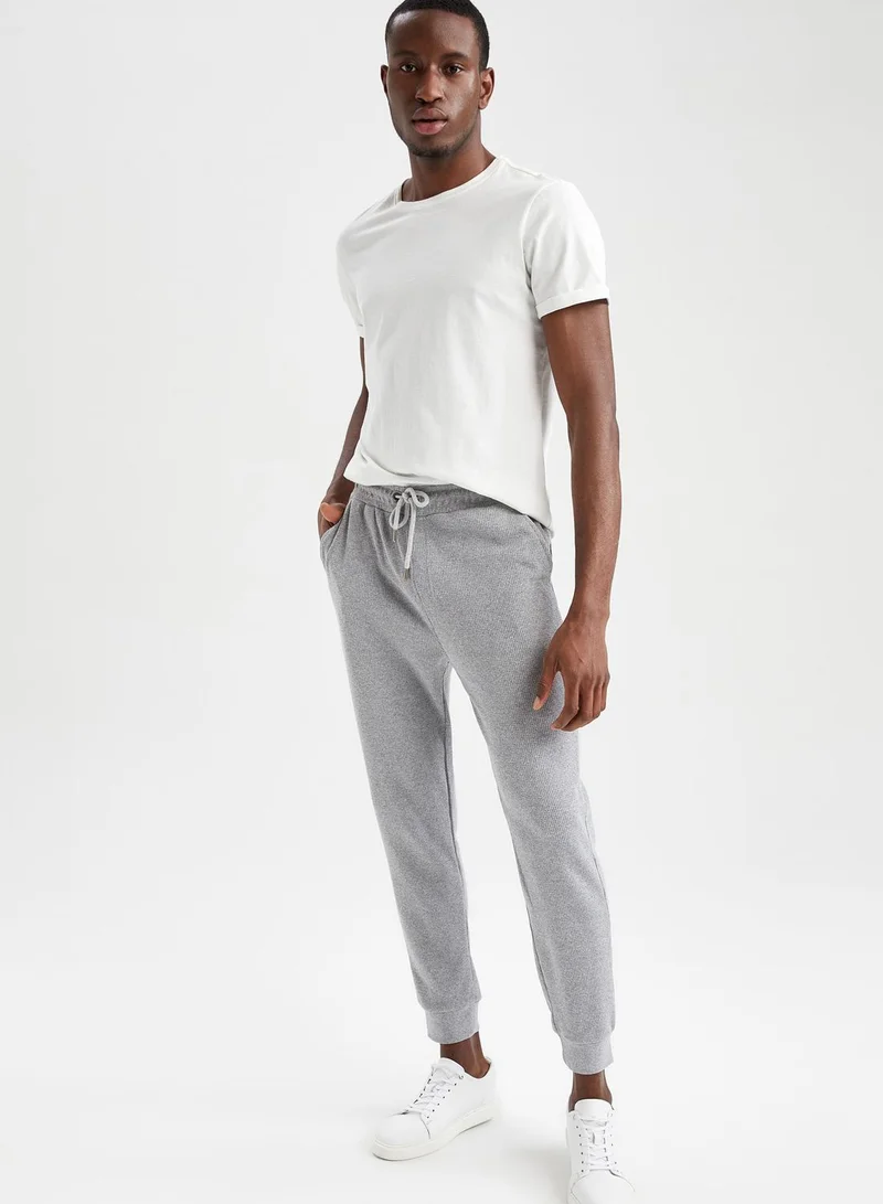 DeFacto Drawstring Cuffed Sweatpants