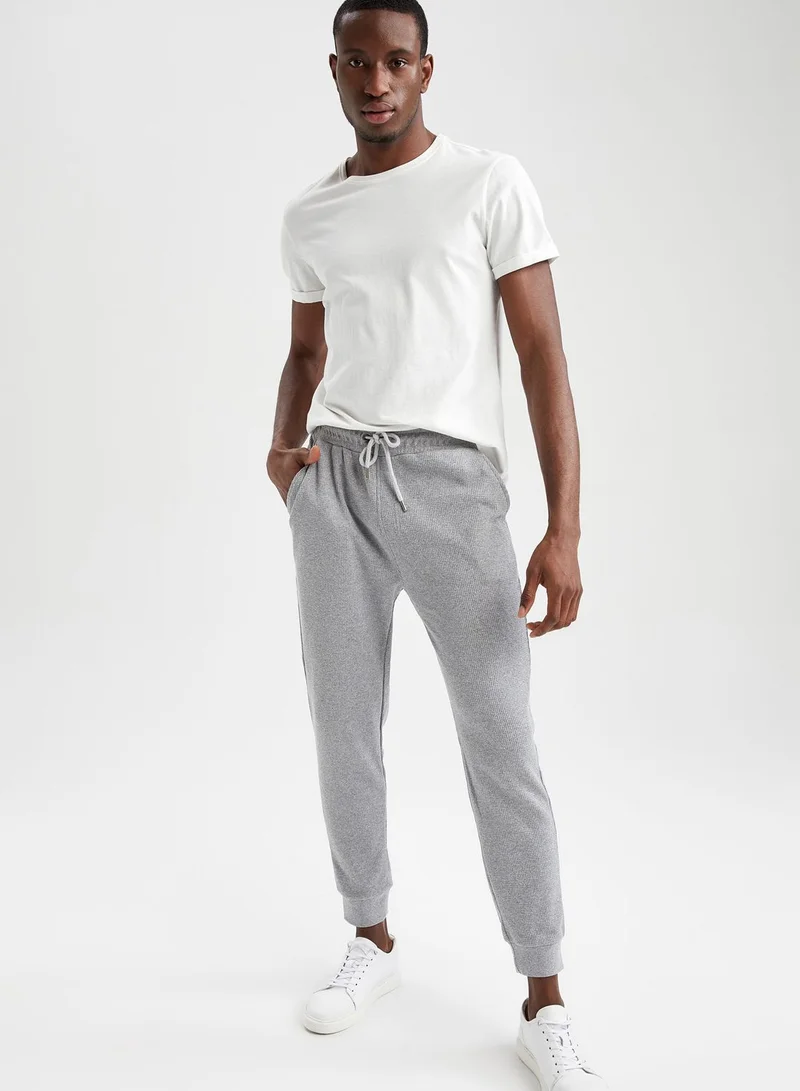 DeFacto Drawstring Cuffed Sweatpants