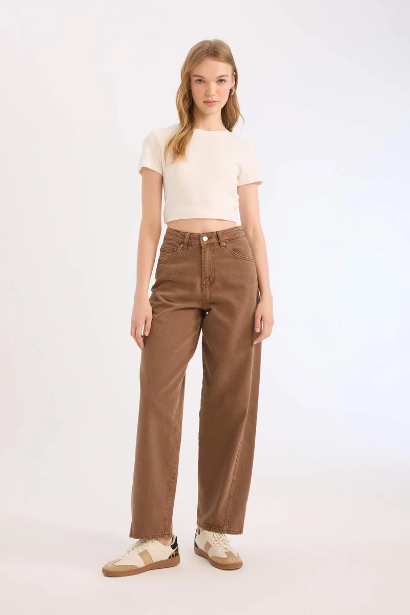 ديفاكتو Baggy Fit Washed Normal Waist Gabardine Trousers