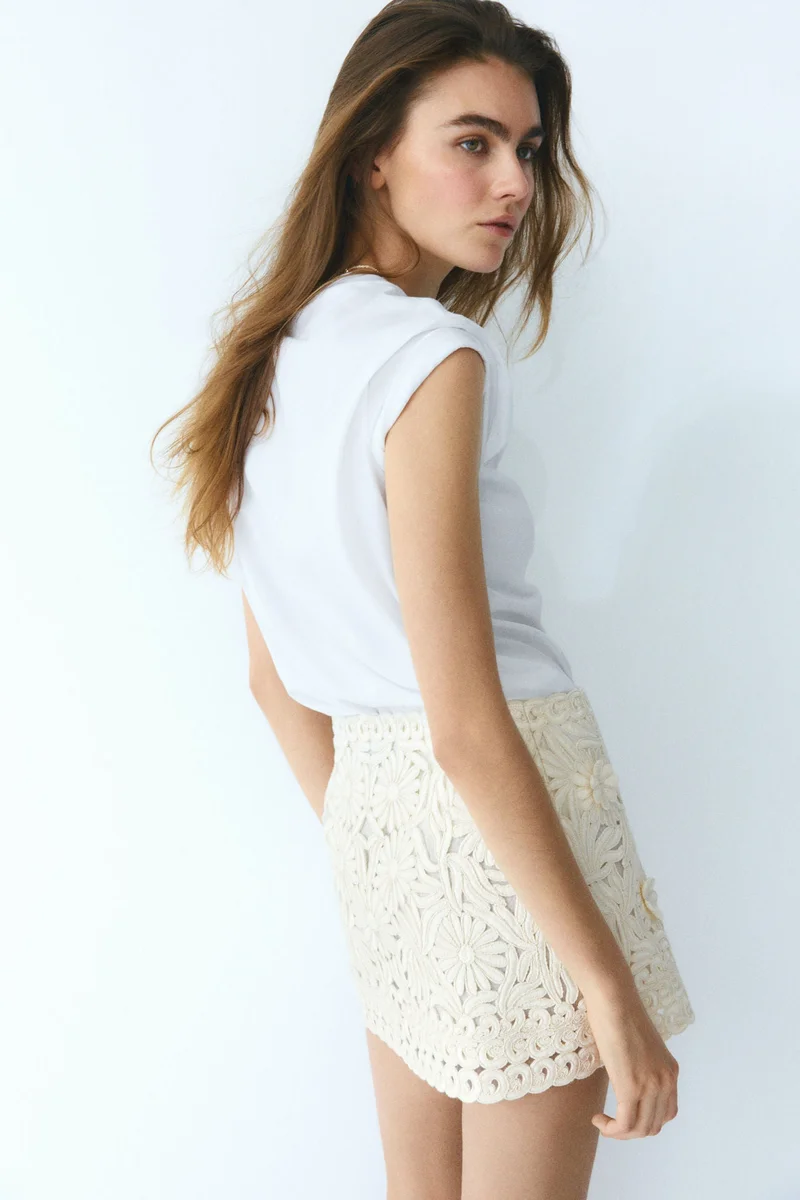 H&M Appliquéd mini skirt
