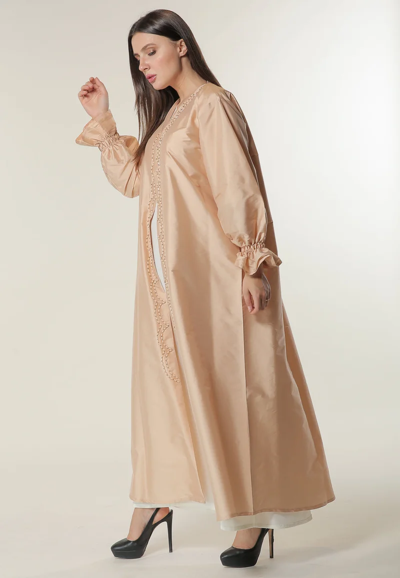 Moistreet  Embroidered Open Abaya for Women | Best Price UAE