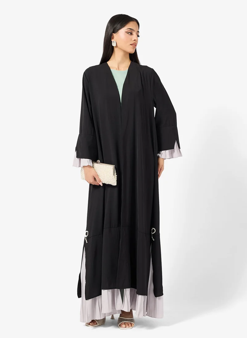 خزانة عباءة بحافة مطوية