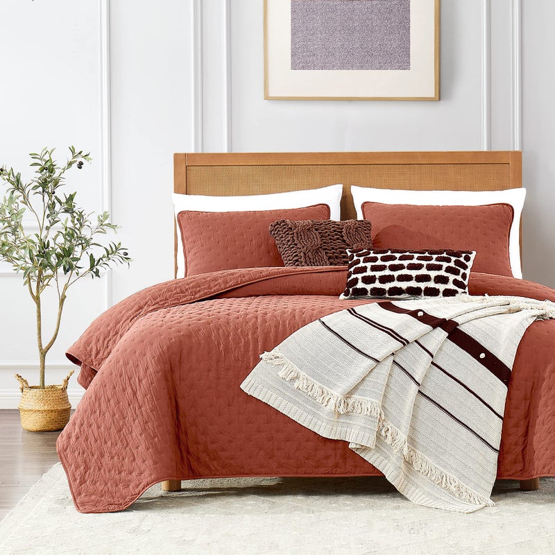 ROARINGWILD Burnt Orange Quilt Sets Queen Size with Pillow Shams, Queen Quilt Bedding Set, Lightweight Soft Bedspread Coverlet, Quilted Comforter for All Season - Image 1