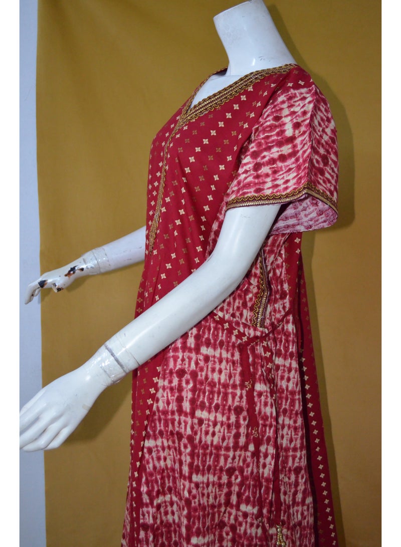 زينة جلابية نسائية أنيقة مطرزة – واسعة من الأسفل، بأكمام باتوينج، بشريط جانبي قابل للتعديل - Image 2