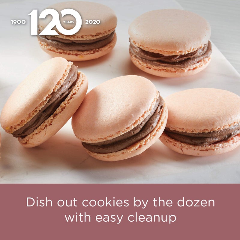 Farberware Nonstick Bakeware, Nonstick Cookie Sheet / Baking Sheet - 11 Inch x 17 Inch, Rose Gold Red - Image 5