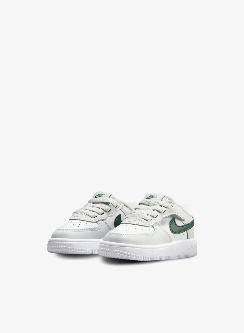 Nike Kids' Force 1 Low EasyOn Shoes