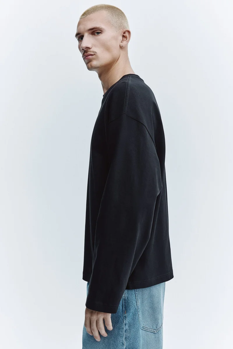 H&M  Oversized Fit Long-sleeved jersey top for Men | Best Price UAE