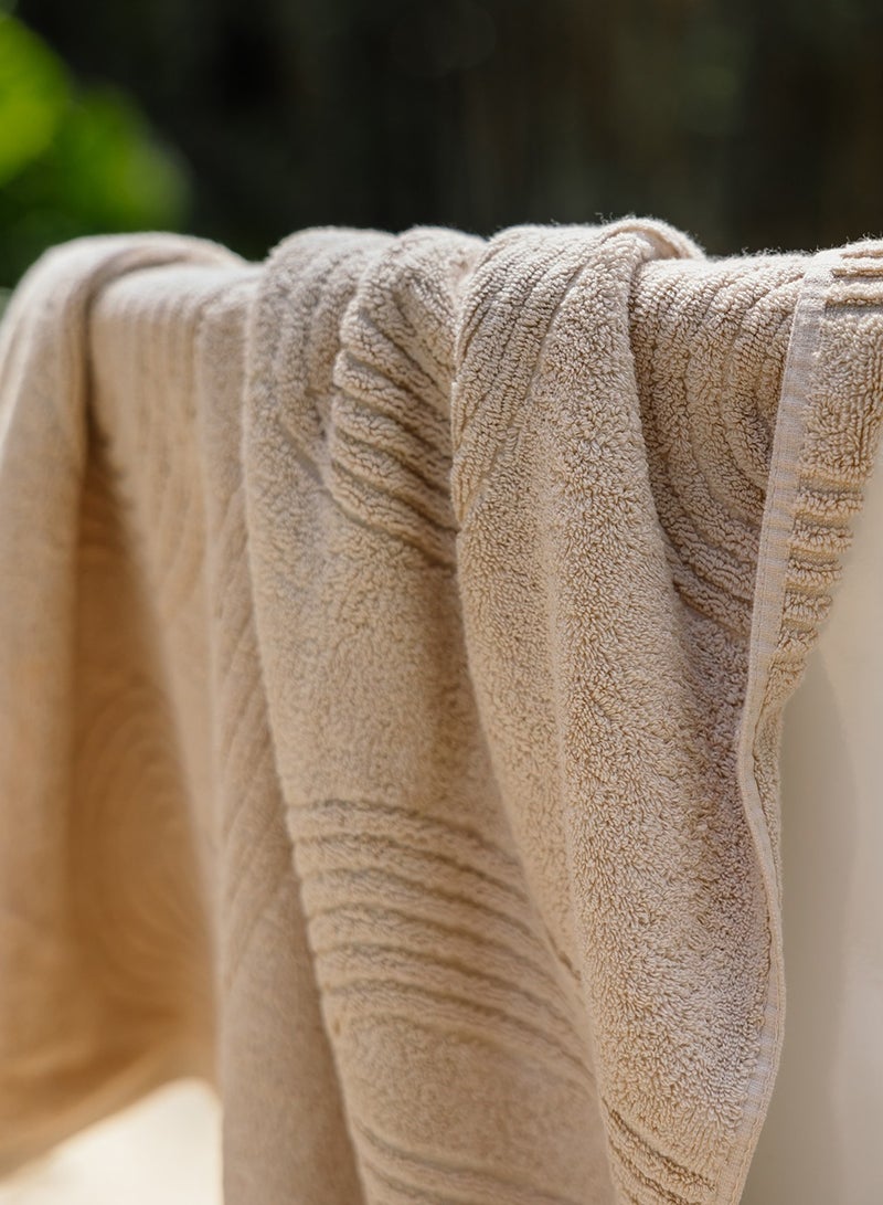 More cottons  منشفة جاكارز زجزاج 