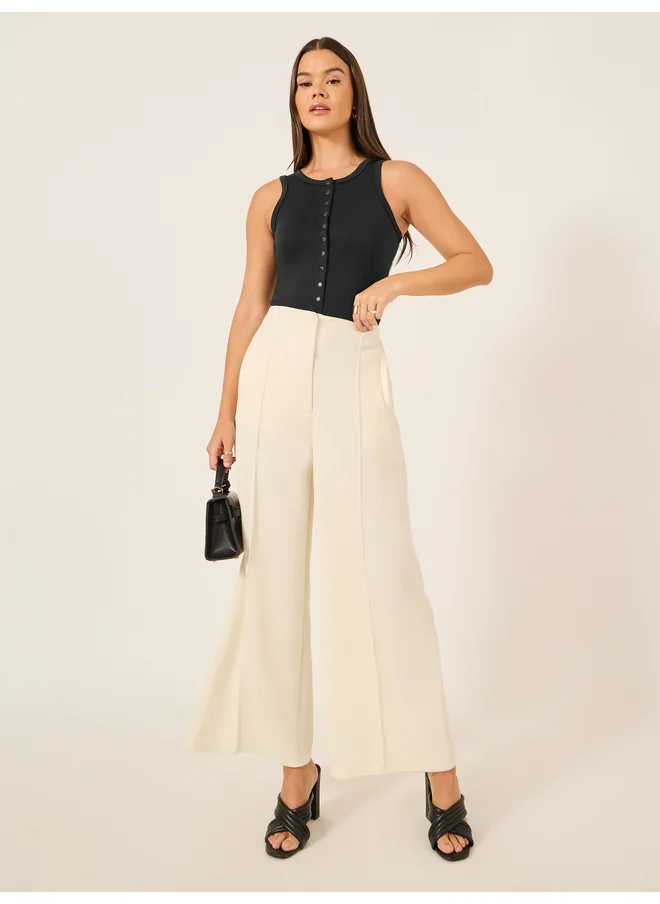 ستايلي Styli Round Neck Knitted Tank Top with Button Detail