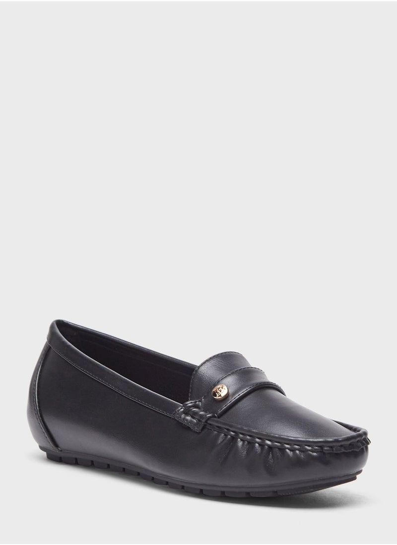 shoexpress - Essential Flat Moccasins - Image 1