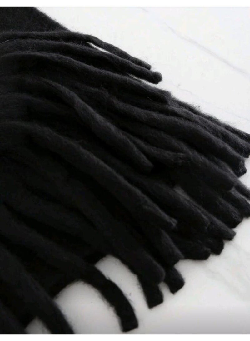 Shein Luxurious Black Oversized Winter Scarf with Fringe - Image 4