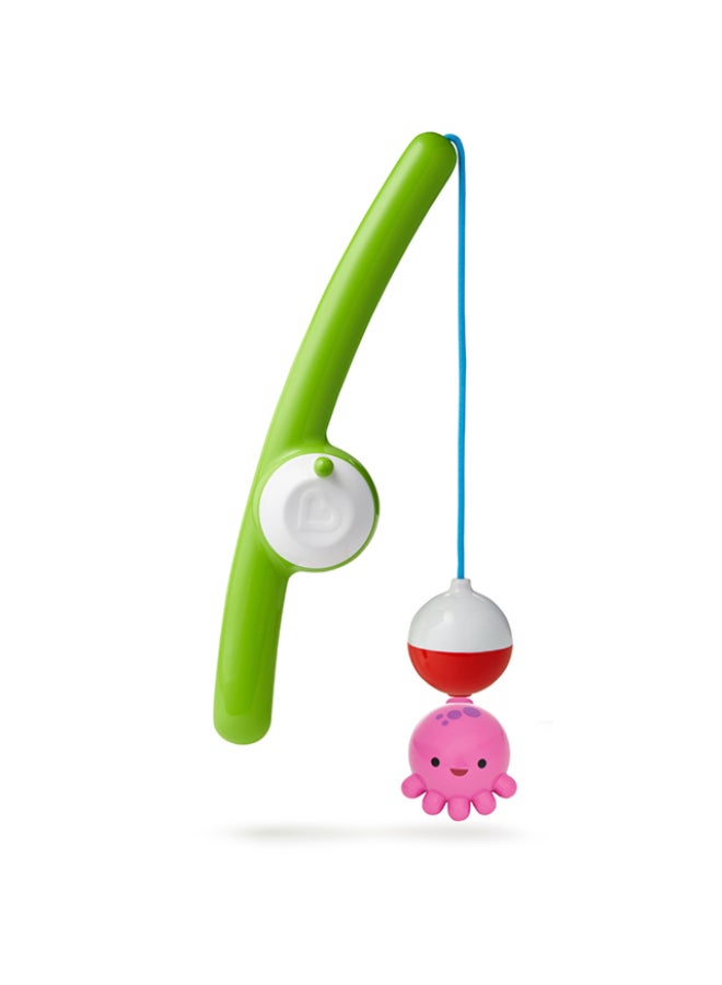 Munchkin Fishin’™ Bath Toy 24M+ Toddler Fishing Game with Magnetic Hook Floating Sea Creatures & Water Play - Image 3