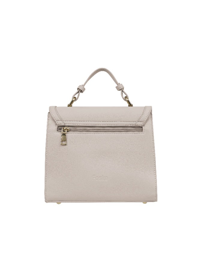 فوسكا شنطة Foska كروس نسائية صغيرة بغطاء ومقبض يد – جلد ناعم لون بيج فاتح/نود – مقاس 23x20 سم - Image 4