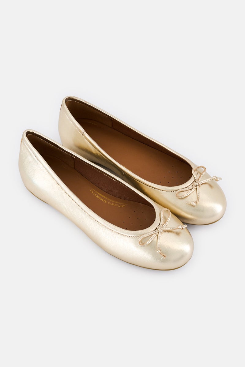 GEOX Women Wide D Palmaria Slip On Metallic Flats, Gold - Image 2