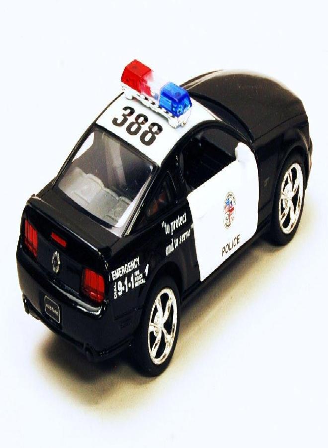 Kinsmart كينسمارت فورد موستانج جي تي شرطة 2006 أسود وأبيض 1-38 توywonder، متعدد الألوان - Image 2