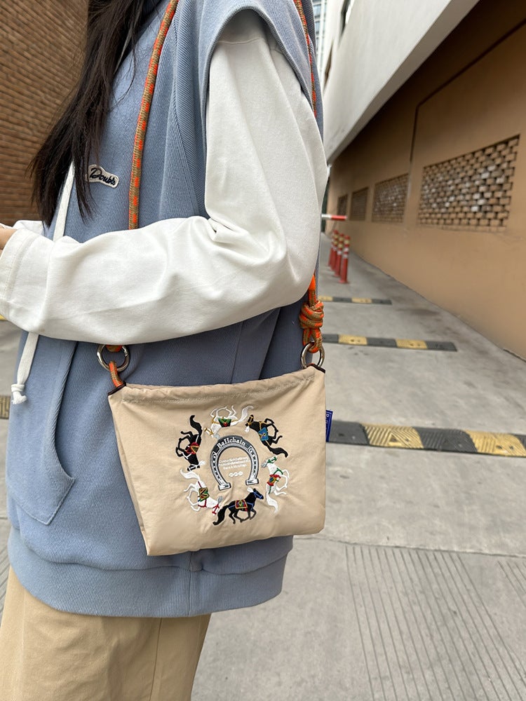 Japanese High-End All-Match Bucket Bag Fashion Crossbody Cloth Bag Niche Design Embroidery - Image 2