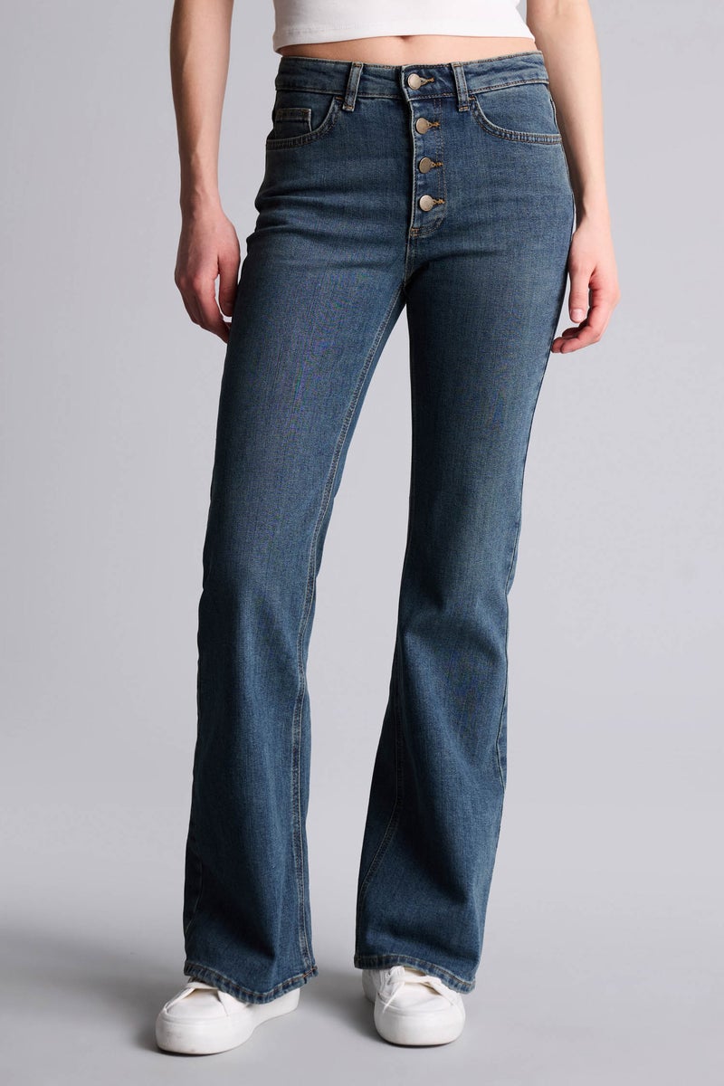 ديفاكتو بنطلون جينز ميا برجل واسع شارلستون وخصر عادي - Image 3