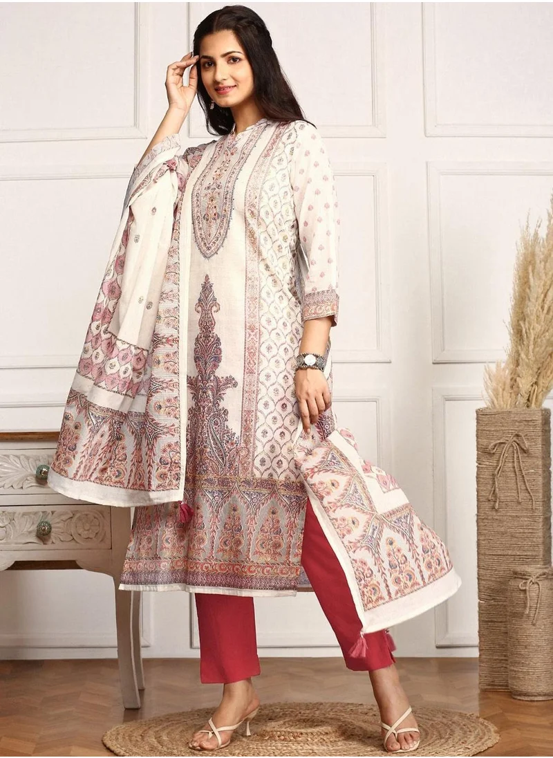 ISHIN Regular Fit Embellished Pattern Round Neck Neck Three-Quarter Sleeve Multicolour Colour Knitted Cotton Kurta Set for Women with Mid-Rise Closure - Unmatched Grace and Comfort