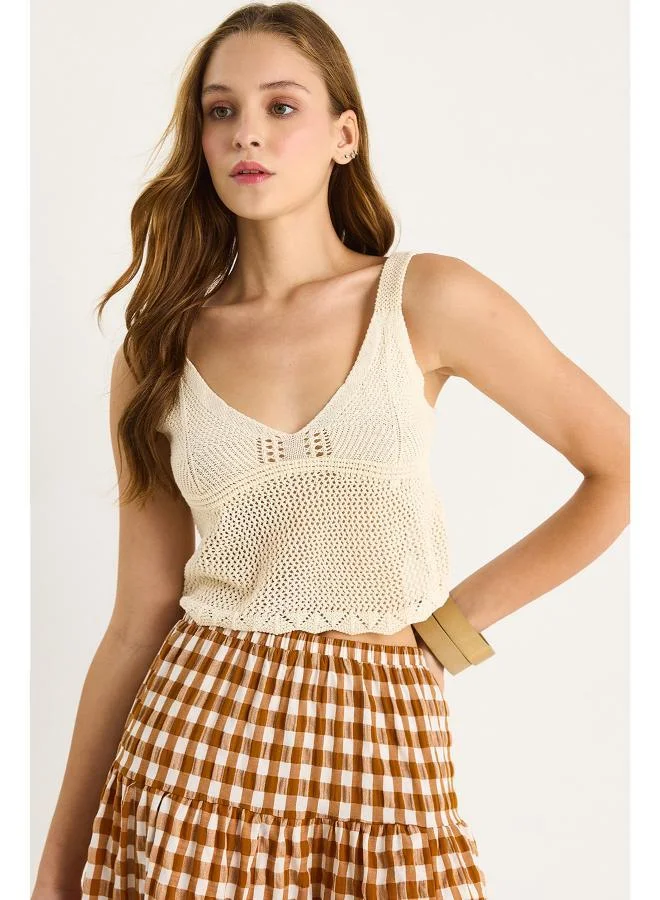 Ginger Strappy V Neck Crochet Top