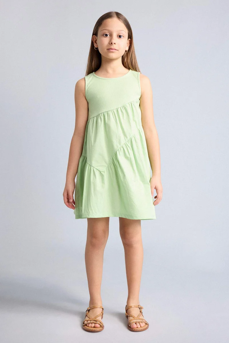 ديفاكتو Regular Fit Sleeveless Woven Dress